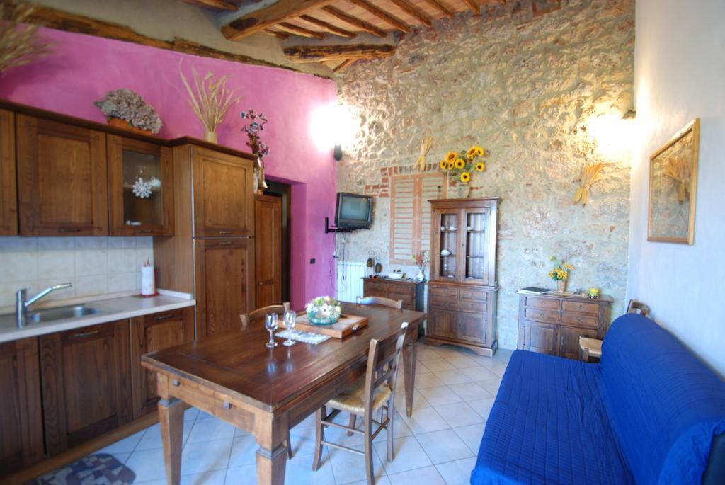 Agriturismo Arnano Sovicille Værelse billede